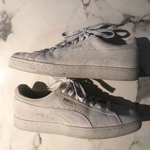 Puma suede sneaker in flour color size 10